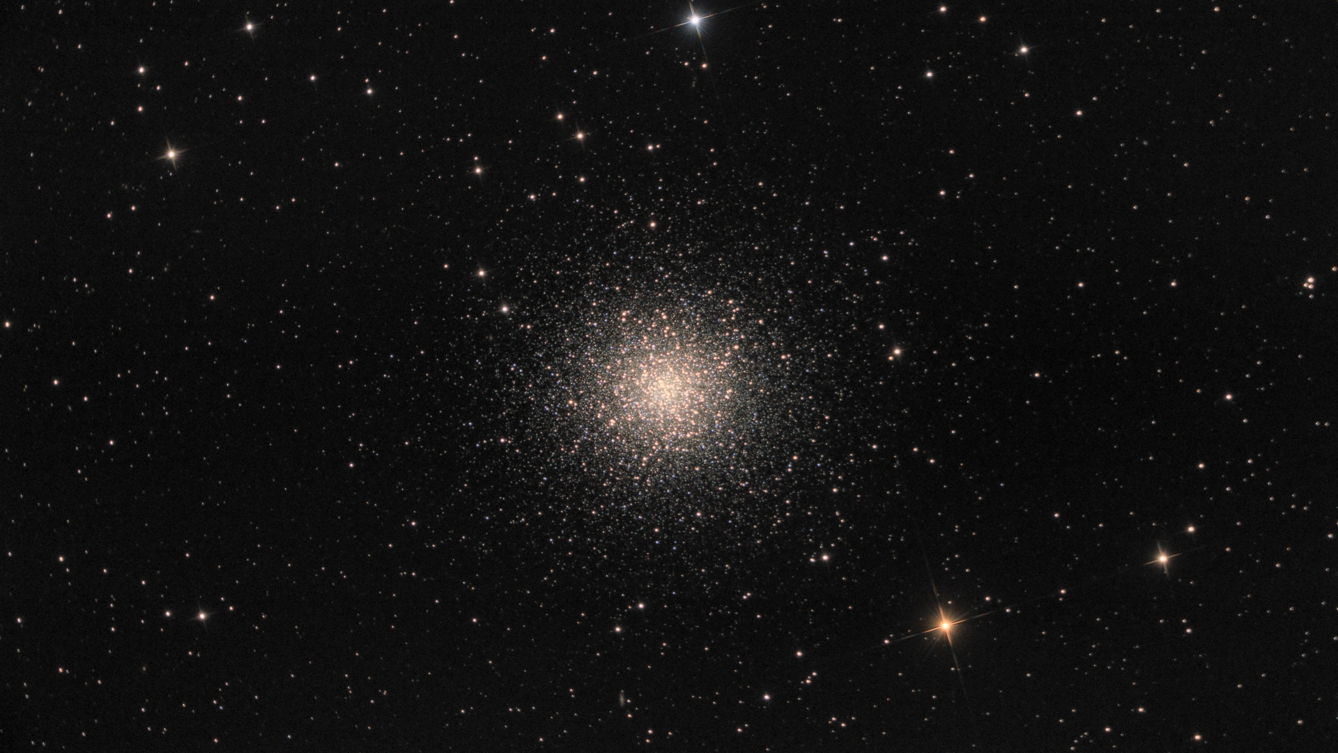 Globular Cluster Messier 13